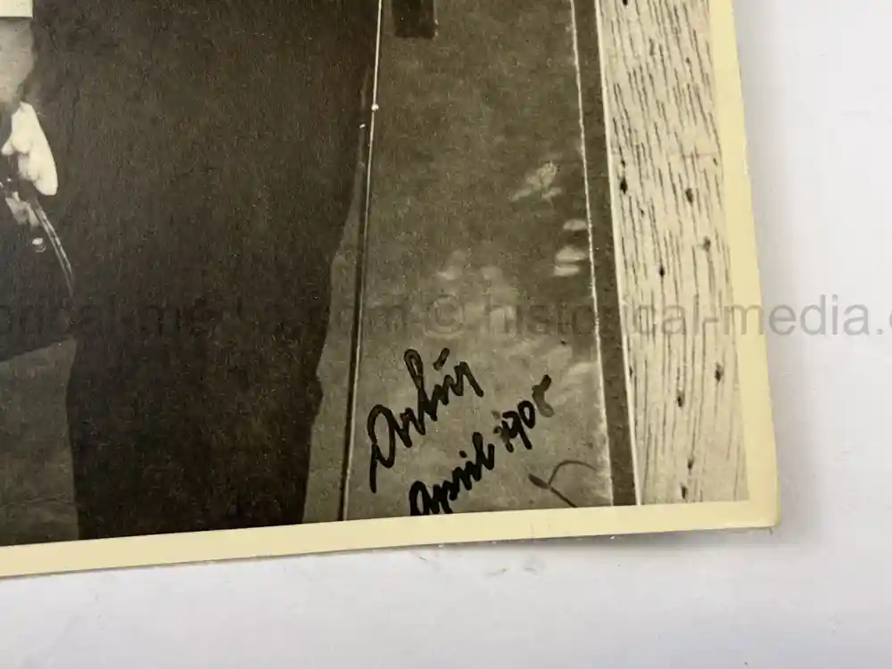 WAFFEN SS GENERAL PHOTO GROUPING - SS-OBERGRUPPENFÜHRER ARTUR PHLEPS WAFFEN SS GENERAL PHOTO GROUPING - SS-OBERGRUPPENFÜHRER ARTUR PHLEPS