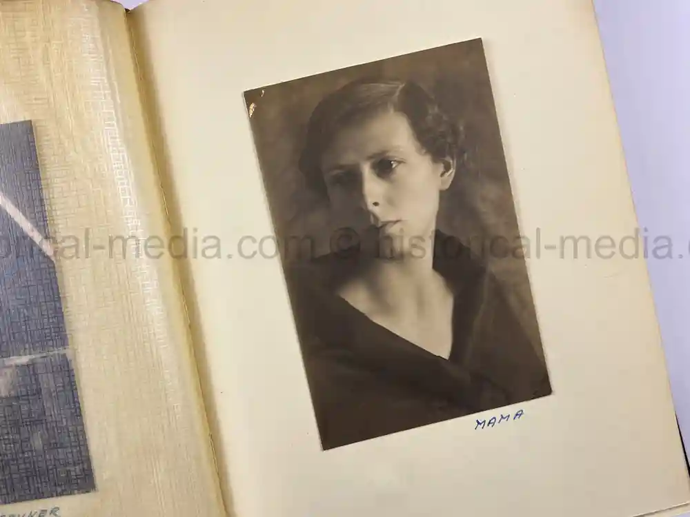 WAFFEN SS GENERAL PHOTO GROUPING - SS-OBERGRUPPENFÜHRER ARTUR PHLEPS WAFFEN SS GENERAL PHOTO GROUPING - SS-OBERGRUPPENFÜHRER ARTUR PHLEPS