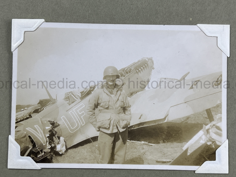 PHOTO ALBUM ESTATE OF LT. COL ADAM KOMOSA - COMMANDER CO. D, 504TH PIR, 82ND AIRBORNE