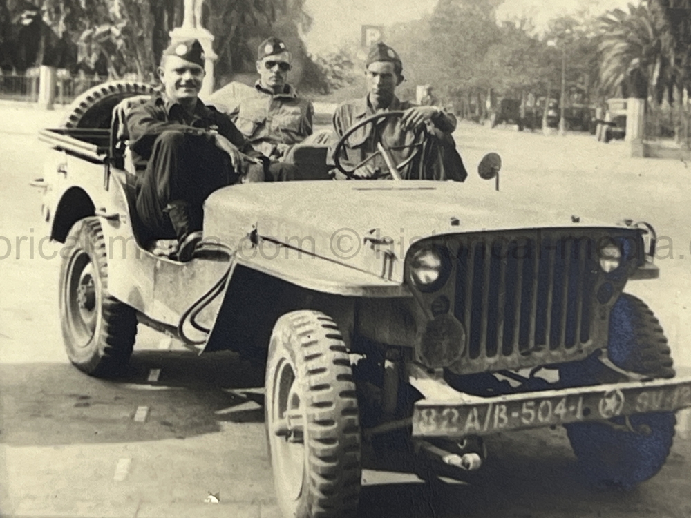 PHOTO ALBUM ESTATE OF LT. COL ADAM KOMOSA - COMMANDER CO. D, 504TH PIR, 82ND AIRBORNE