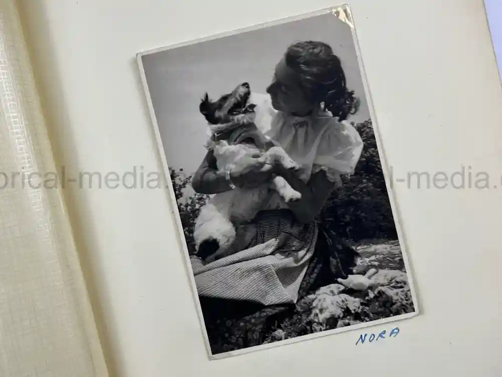 WAFFEN SS GENERAL PHOTO GROUPING - SS-OBERGRUPPENFÜHRER ARTUR PHLEPS WAFFEN SS GENERAL PHOTO GROUPING - SS-OBERGRUPPENFÜHRER ARTUR PHLEPS