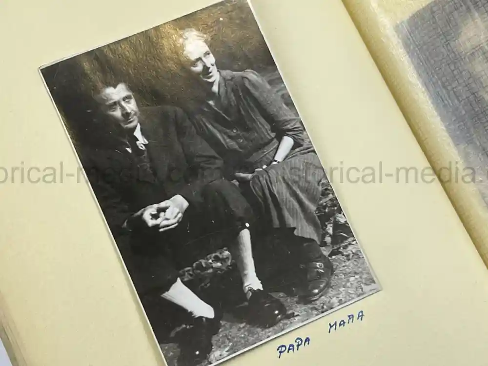 WAFFEN SS GENERAL PHOTO GROUPING - SS-OBERGRUPPENFÜHRER ARTUR PHLEPS WAFFEN SS GENERAL PHOTO GROUPING - SS-OBERGRUPPENFÜHRER ARTUR PHLEPS