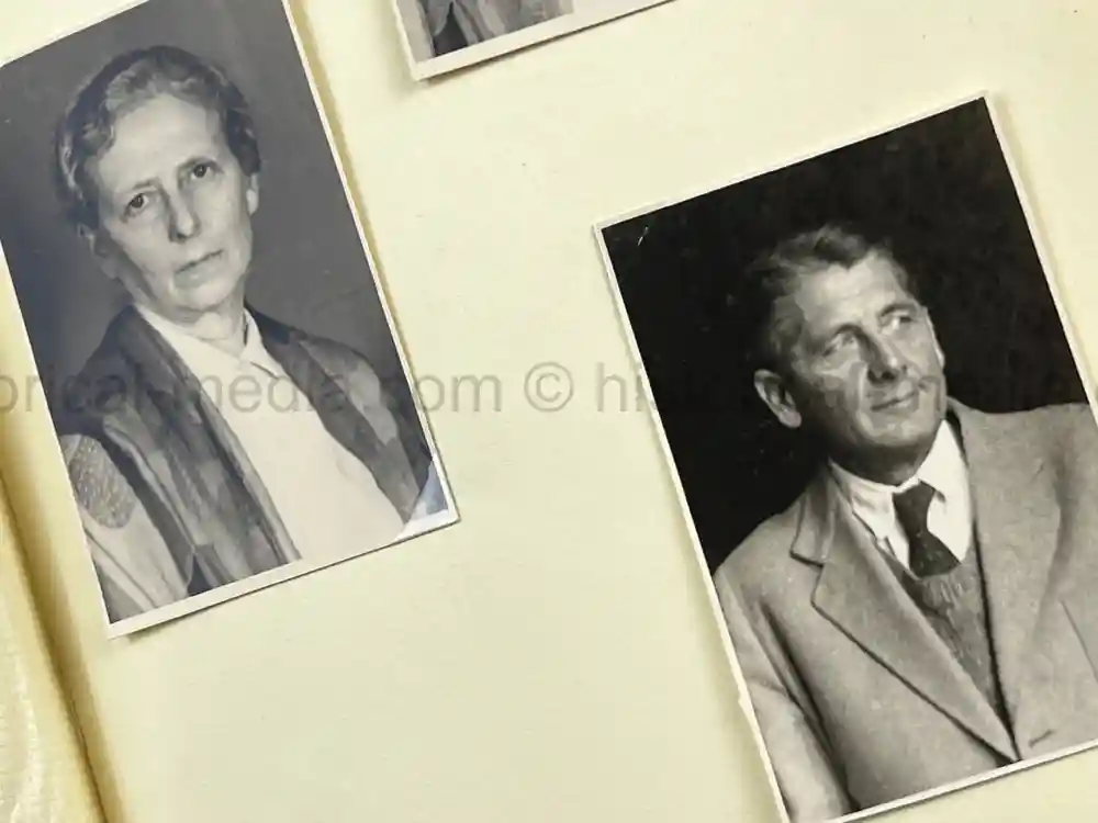 WAFFEN SS GENERAL PHOTO GROUPING - SS-OBERGRUPPENFÜHRER ARTUR PHLEPS WAFFEN SS GENERAL PHOTO GROUPING - SS-OBERGRUPPENFÜHRER ARTUR PHLEPS