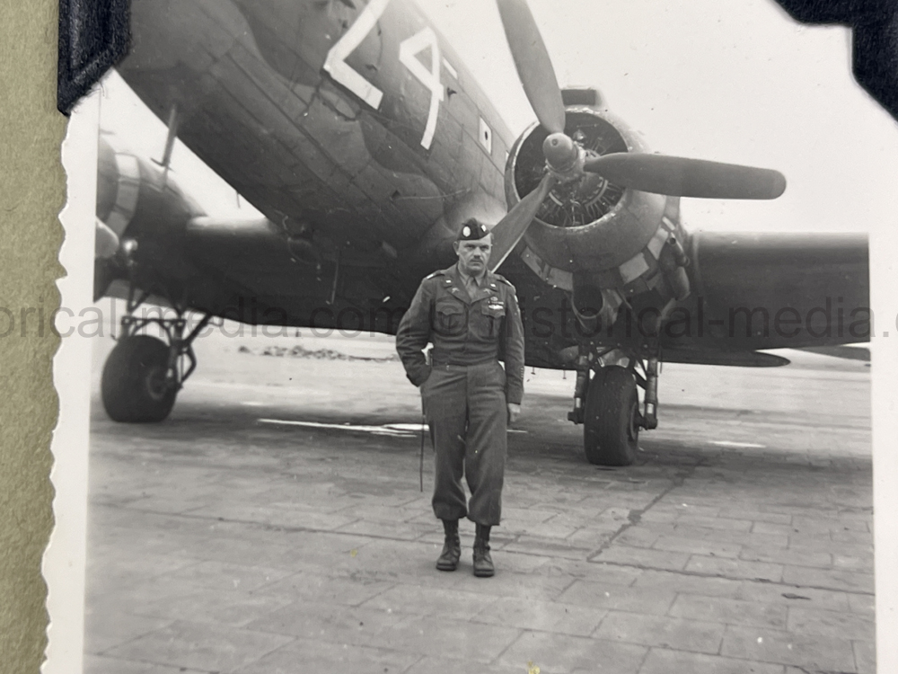 PHOTO ALBUM ESTATE OF LT. COL ADAM KOMOSA - COMMANDER CO. D, 504TH PIR, 82ND AIRBORNE