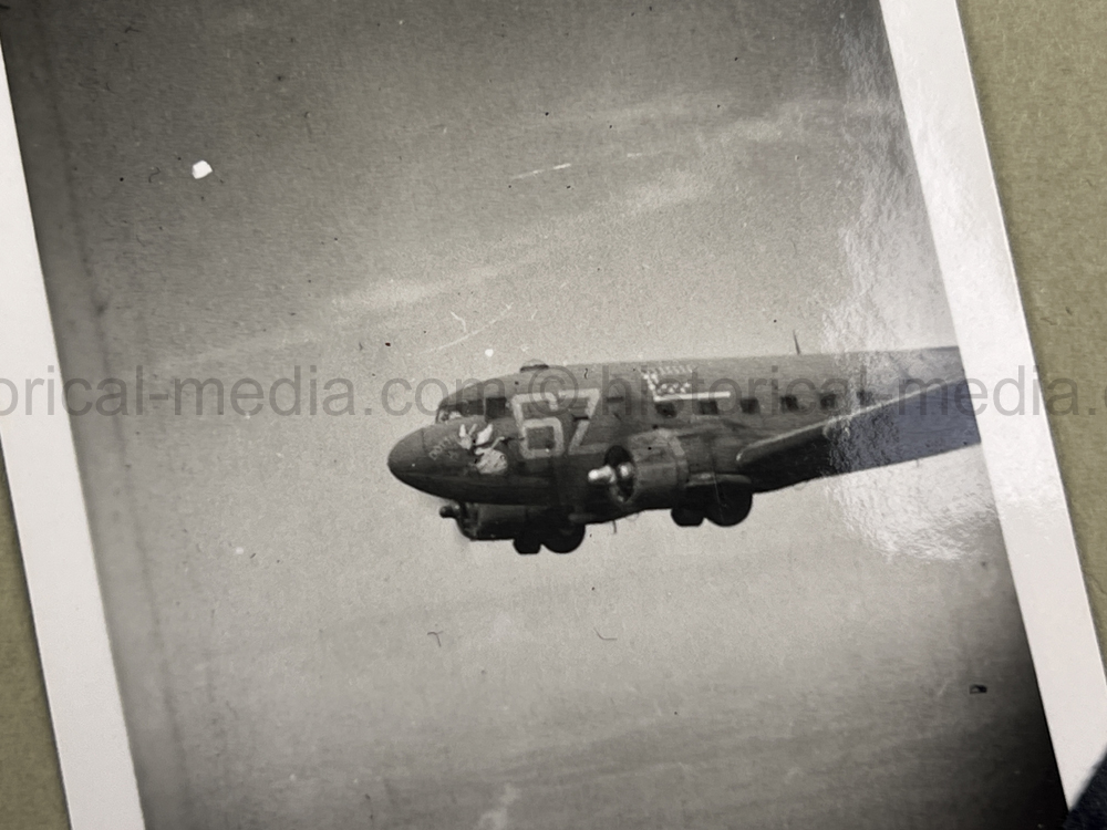 PHOTO ALBUM ESTATE OF LT. COL ADAM KOMOSA - COMMANDER CO. D, 504TH PIR, 82ND AIRBORNE