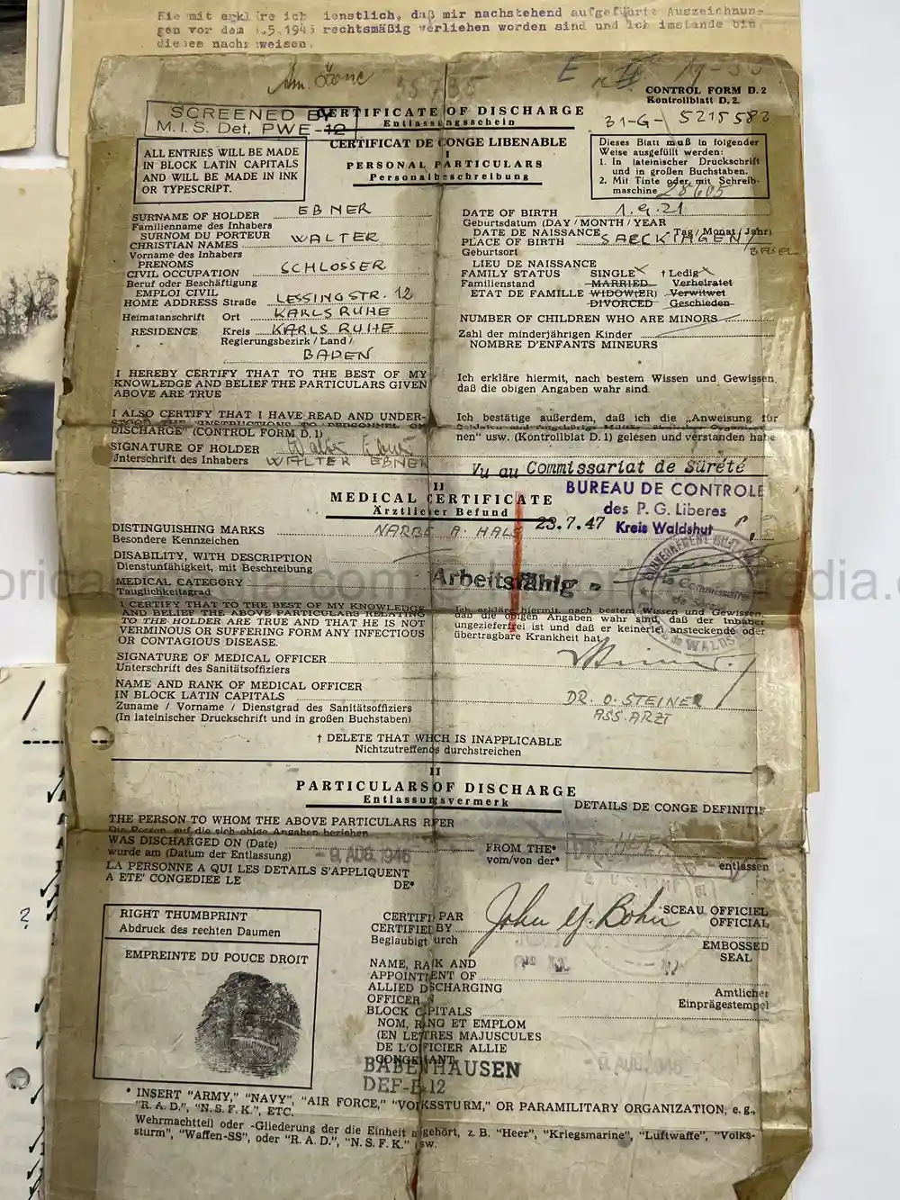 SOLDBUCH & AWARD DOCUMENT GROUPING - PANZER ABTEILUNG 201, PANZER REGIMENT 33 & 39