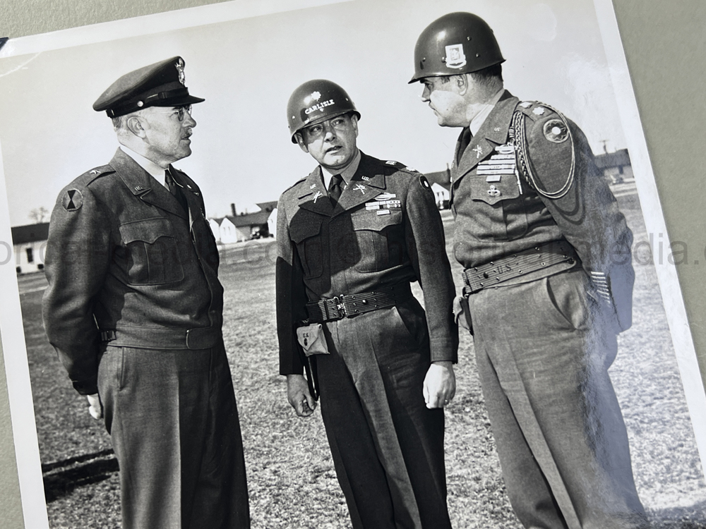 PHOTO ALBUM ESTATE OF LT. COL ADAM KOMOSA - COMMANDER CO. D, 504TH PIR, 82ND AIRBORNE