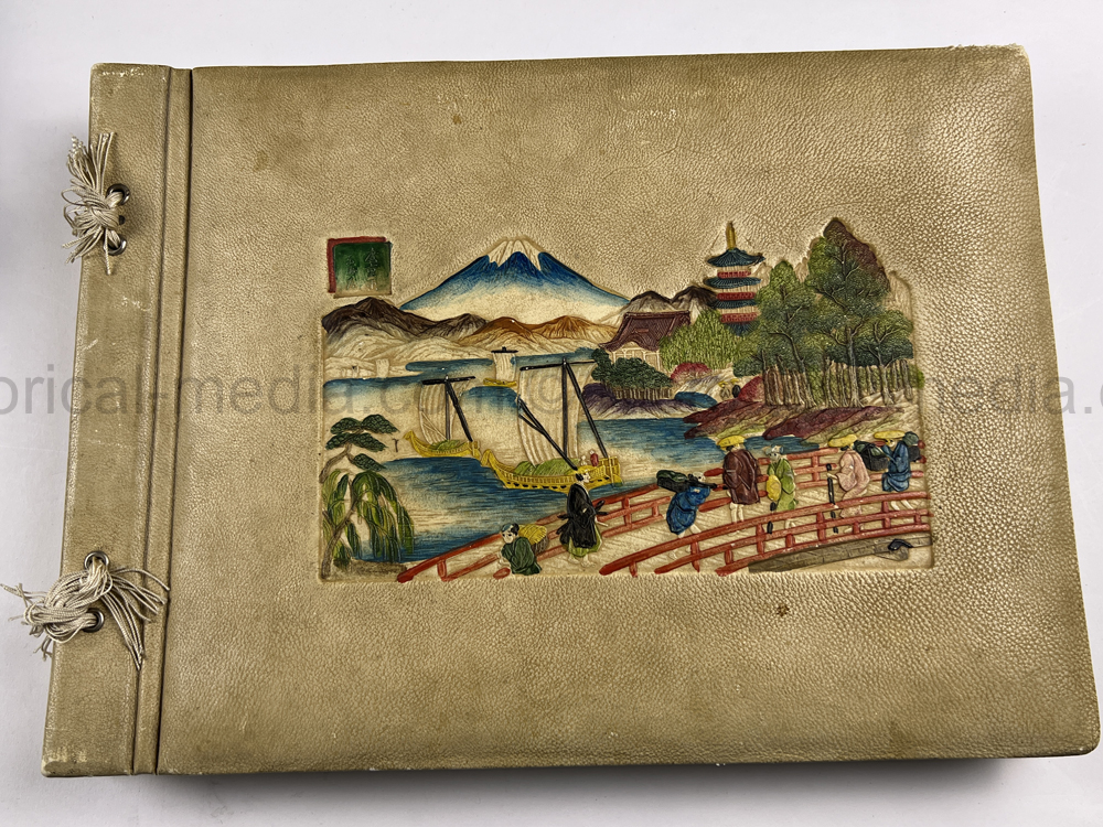 PHOTO ALBUM ESTATE OF LT. COL ADAM KOMOSA - COMMANDER CO. D, 504TH PIR, 82ND AIRBORNE