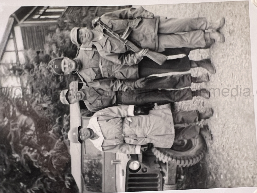 PHOTO ALBUM ESTATE OF LT. COL ADAM KOMOSA - COMMANDER CO. D, 504TH PIR, 82ND AIRBORNE