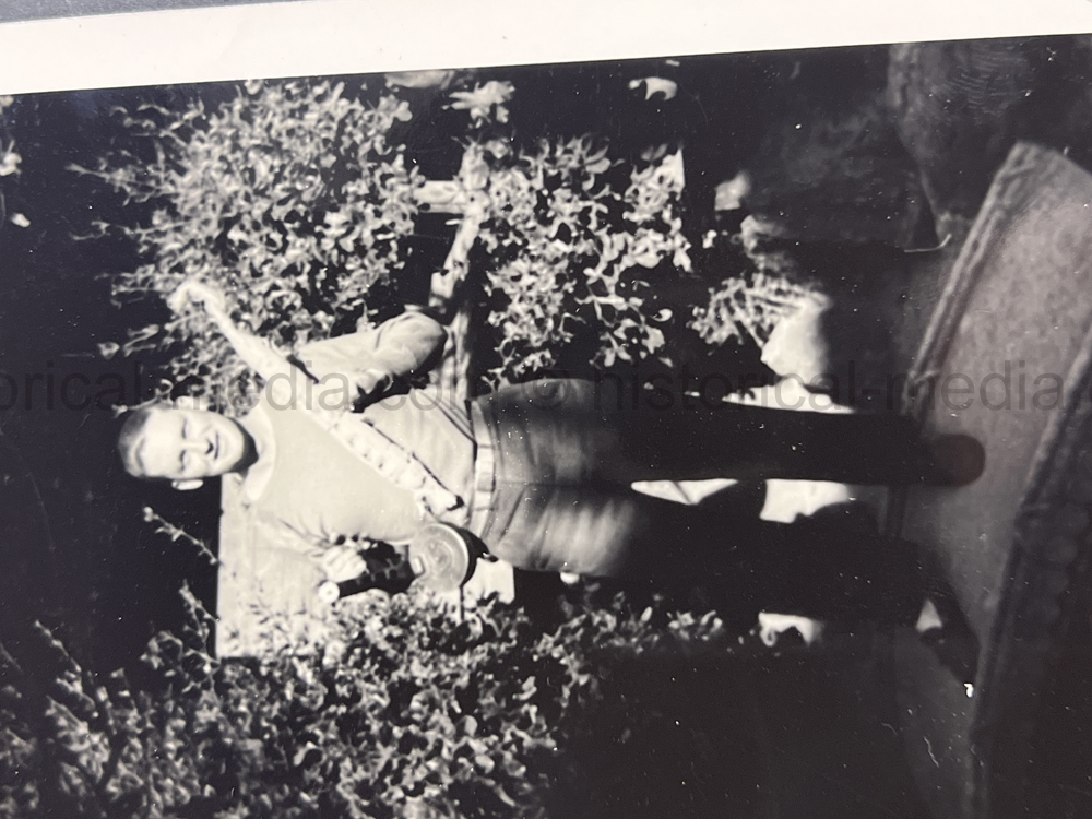 PHOTO ALBUM ESTATE OF LT. COL ADAM KOMOSA - COMMANDER CO. D, 504TH PIR, 82ND AIRBORNE