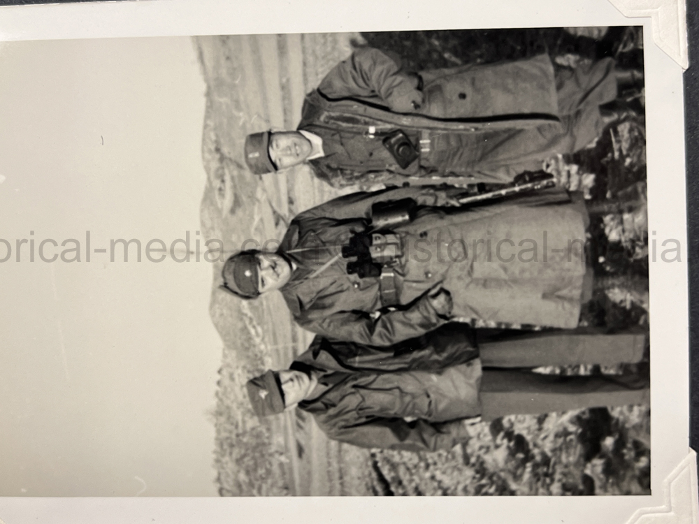 PHOTO ALBUM ESTATE OF LT. COL ADAM KOMOSA - COMMANDER CO. D, 504TH PIR, 82ND AIRBORNE