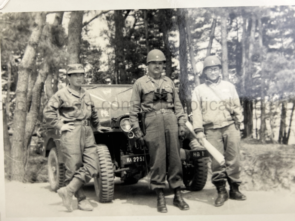 PHOTO ALBUM ESTATE OF LT. COL ADAM KOMOSA - COMMANDER CO. D, 504TH PIR, 82ND AIRBORNE