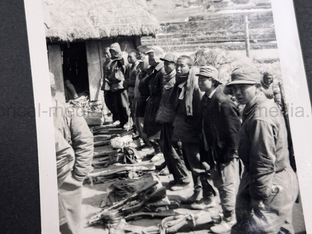 PHOTO ALBUM ESTATE OF LT. COL ADAM KOMOSA - COMMANDER CO. D, 504TH PIR, 82ND AIRBORNE