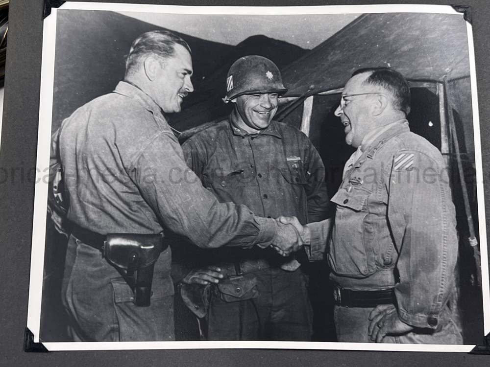 PHOTO ALBUM ESTATE OF LT. COL ADAM KOMOSA - COMMANDER CO. D, 504TH PIR, 82ND AIRBORNE