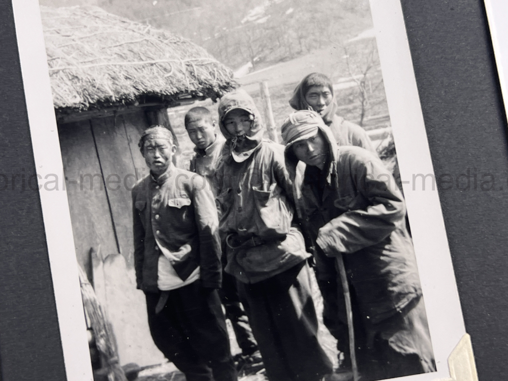 PHOTO ALBUM ESTATE OF LT. COL ADAM KOMOSA - COMMANDER CO. D, 504TH PIR, 82ND AIRBORNE