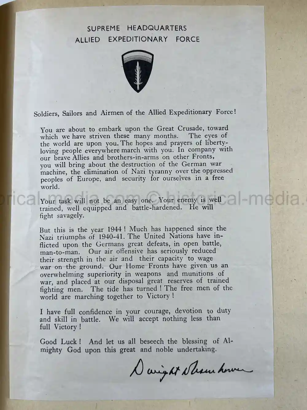 US WWII PHOTO ALBUM & SCRAPBOOK - ORIGINAL EISENHOWER D-DAY LETTER - SNIPER, PANTHER ++