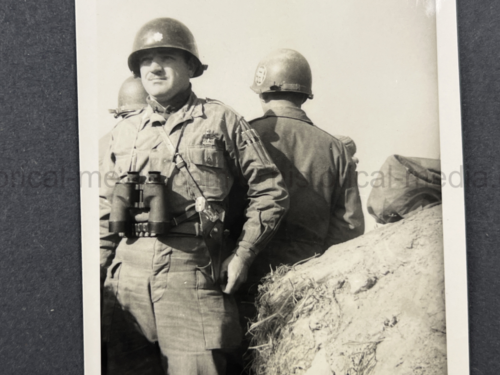 PHOTO ALBUM ESTATE OF LT. COL ADAM KOMOSA - COMMANDER CO. D, 504TH PIR, 82ND AIRBORNE