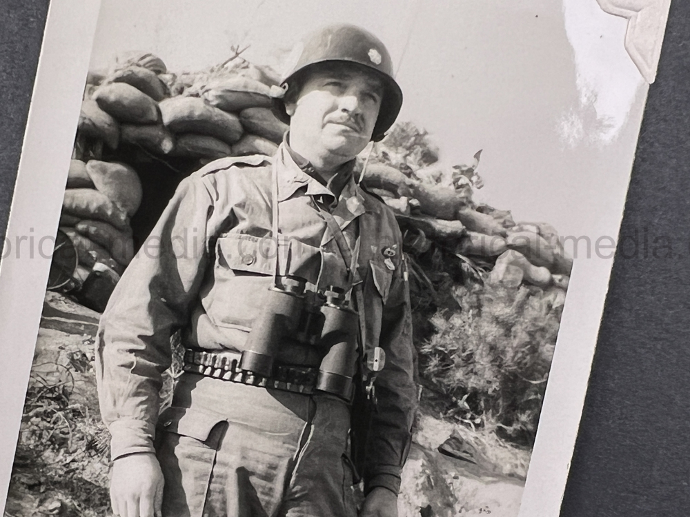 PHOTO ALBUM ESTATE OF LT. COL ADAM KOMOSA - COMMANDER CO. D, 504TH PIR, 82ND AIRBORNE