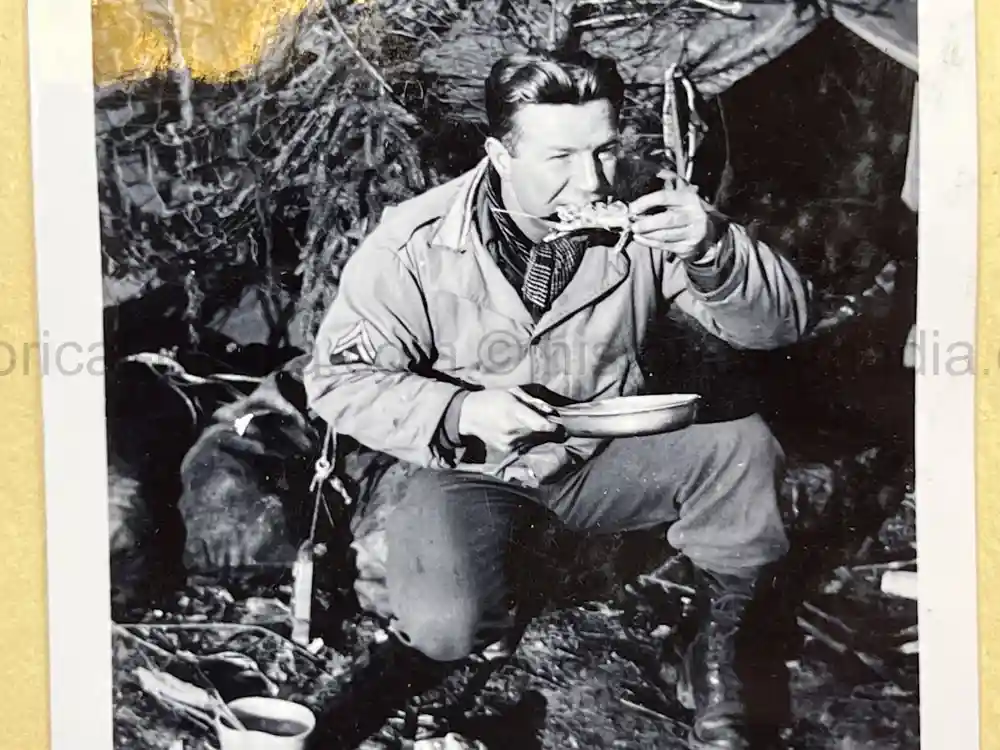 US WWII PHOTO ALBUM & SCRAPBOOK - ORIGINAL EISENHOWER D-DAY LETTER - SNIPER, PANTHER ++