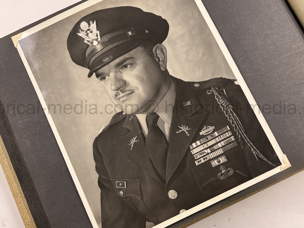 PHOTO ALBUM ESTATE OF LT. COL ADAM KOMOSA - COMMANDER CO. D, 504TH PIR, 82ND AIRBORNE