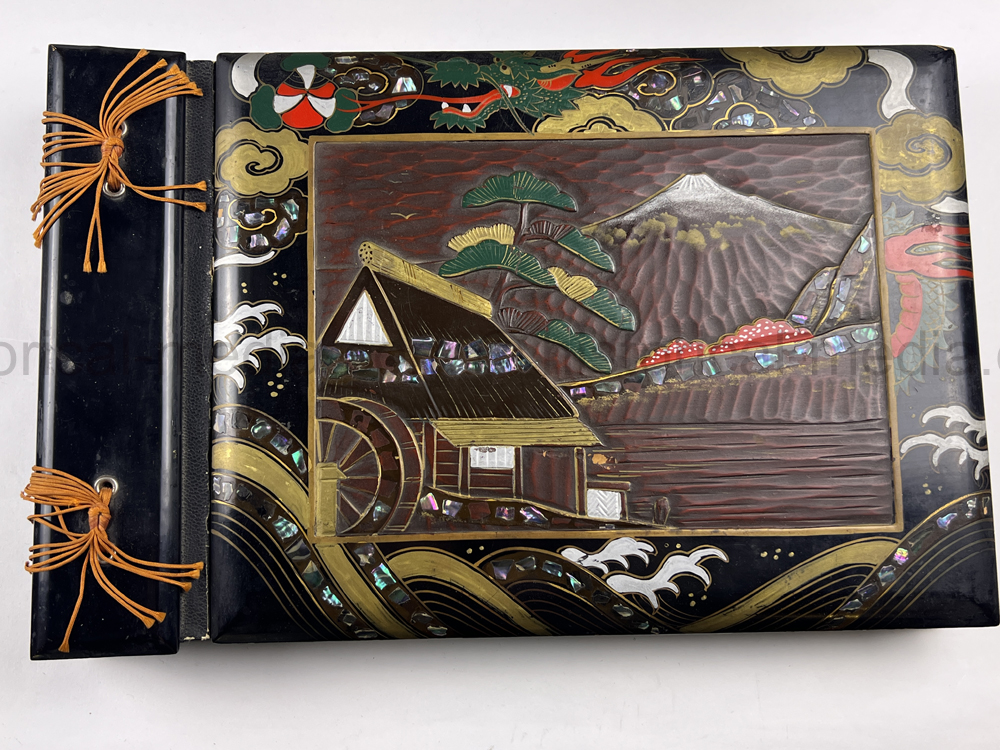 PHOTO ALBUM ESTATE OF LT. COL ADAM KOMOSA - COMMANDER CO. D, 504TH PIR, 82ND AIRBORNE