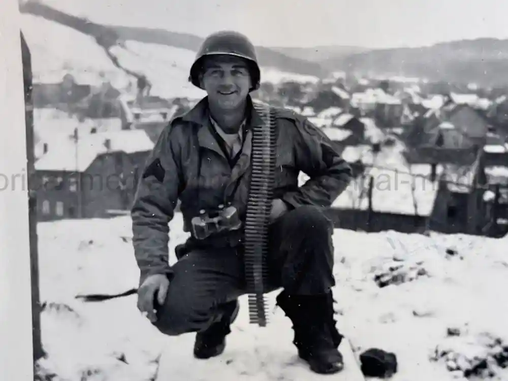 US WWII PHOTO ALBUM & SCRAPBOOK - ORIGINAL EISENHOWER D-DAY LETTER - SNIPER, PANTHER ++