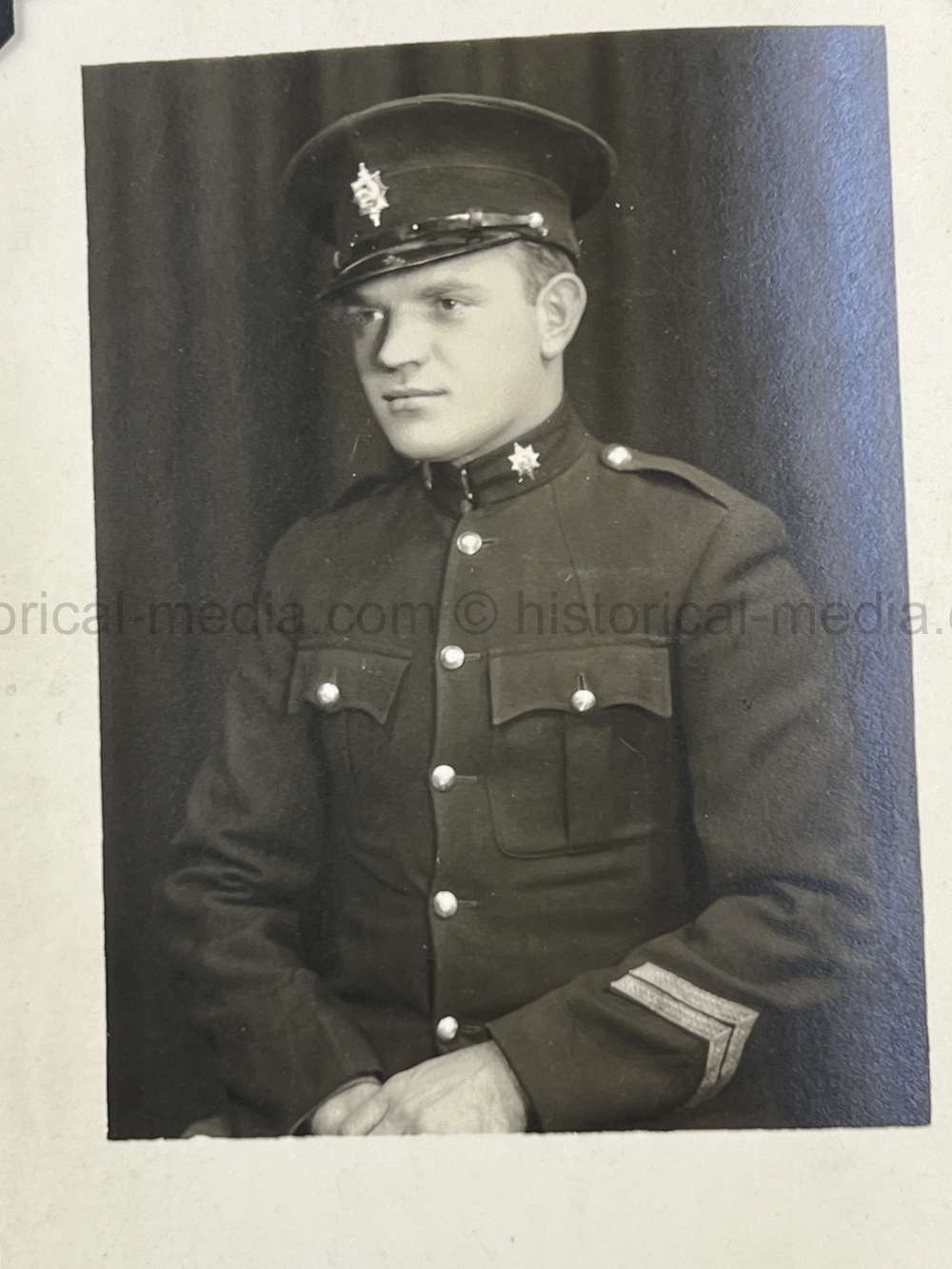 PHOTO ALBUM ESTATE OF LT. COL ADAM KOMOSA - COMMANDER CO. D, 504TH PIR, 82ND AIRBORNE