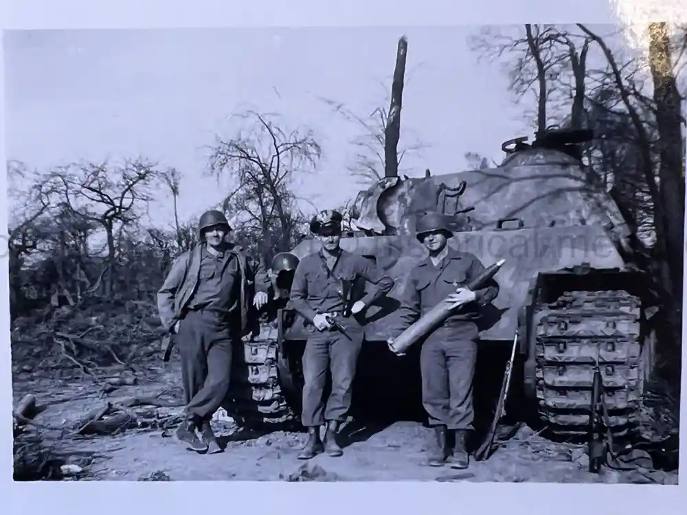 US WWII PHOTO ALBUM & SCRAPBOOK - ORIGINAL EISENHOWER D-DAY LETTER - SNIPER, PANTHER ++