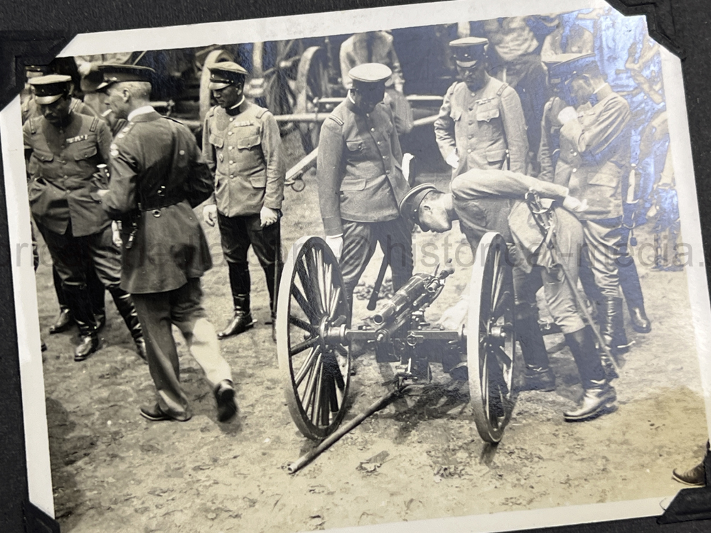 PHOTO ALBUM ESTATE OF LT. COL ADAM KOMOSA - COMMANDER CO. D, 504TH PIR, 82ND AIRBORNE