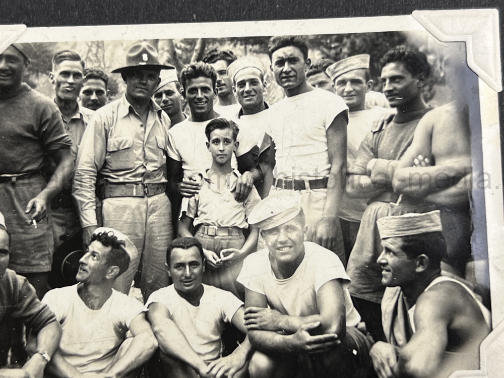 PHOTO ALBUM ESTATE OF LT. COL ADAM KOMOSA - COMMANDER CO. D, 504TH PIR, 82ND AIRBORNE