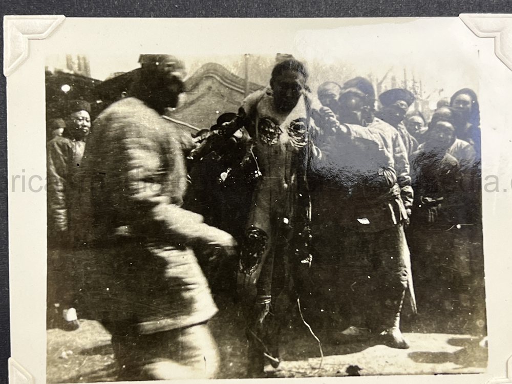 PHOTO ALBUM ESTATE OF LT. COL ADAM KOMOSA - COMMANDER CO. D, 504TH PIR, 82ND AIRBORNE