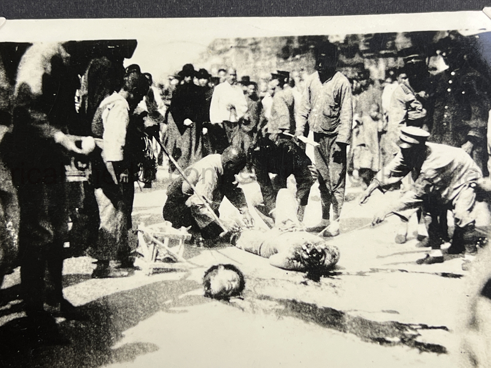 PHOTO ALBUM ESTATE OF LT. COL ADAM KOMOSA - COMMANDER CO. D, 504TH PIR, 82ND AIRBORNE