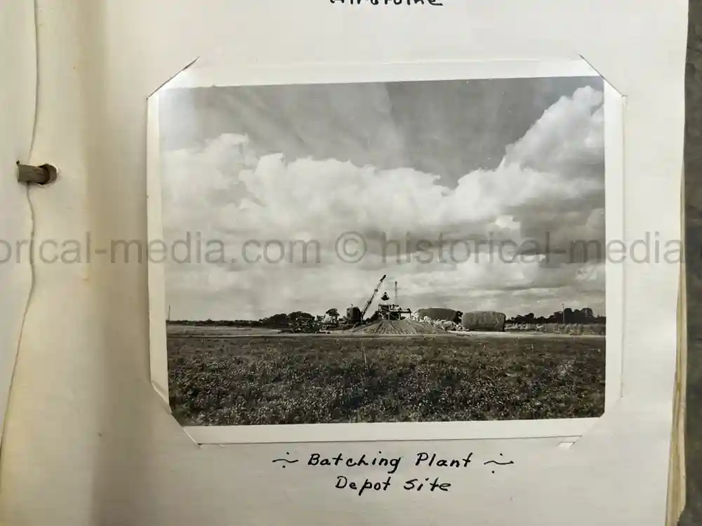 US WWII PHOTO ALBUM - ENGLAND, FRANCE, GERMANY - IDENTIFIED AIRFIELDS - LUFTWAFFE AIRCRAFT