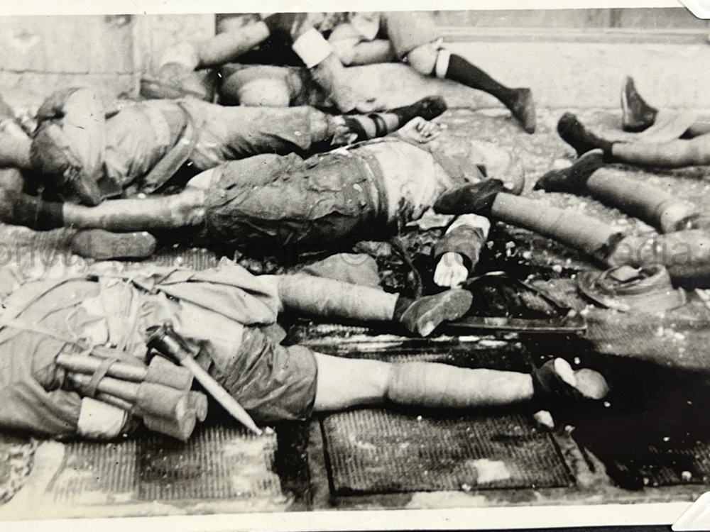 PHOTO ALBUM ESTATE OF LT. COL ADAM KOMOSA - COMMANDER CO. D, 504TH PIR, 82ND AIRBORNE