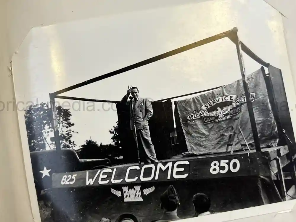 US WWII PHOTO ALBUM - ENGLAND, FRANCE, GERMANY - IDENTIFIED AIRFIELDS - LUFTWAFFE AIRCRAFT