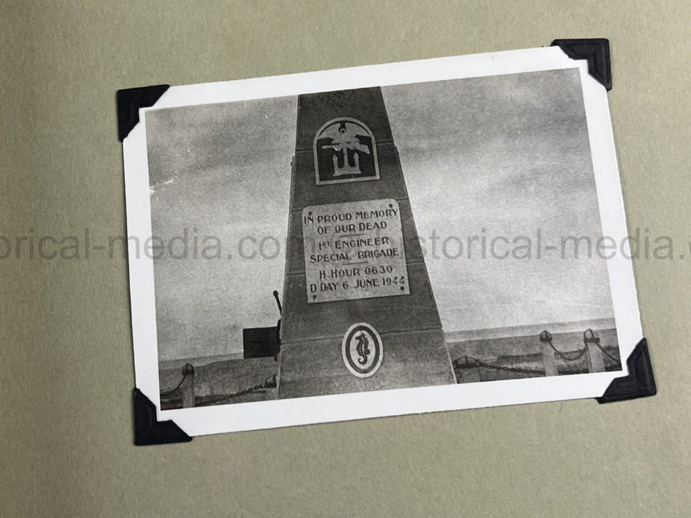 PHOTO ALBUM ESTATE OF LT. COL ADAM KOMOSA - COMMANDER CO. D, 504TH PIR, 82ND AIRBORNE