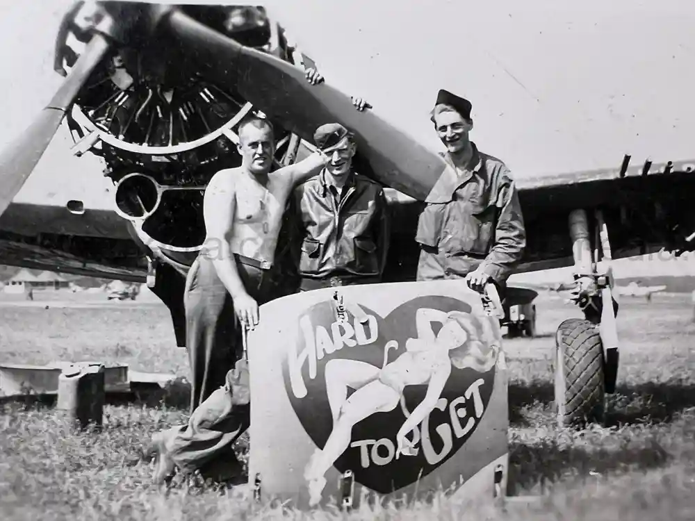 WWII USAAF PHOTO ALBUM - 397th FIGHTER SQUADRON - 368th FIGHTER GROUP - EXCELLENT P-47 NOSE ART!
