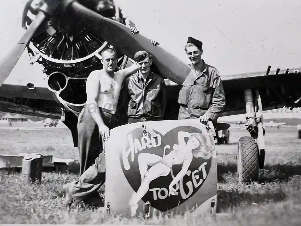 WWII USAAF PHOTO ALBUM - 397th FIGHTER SQUADRON - 368th FIGHTER GROUP - EXCELLENT P-47 NOSE ART!