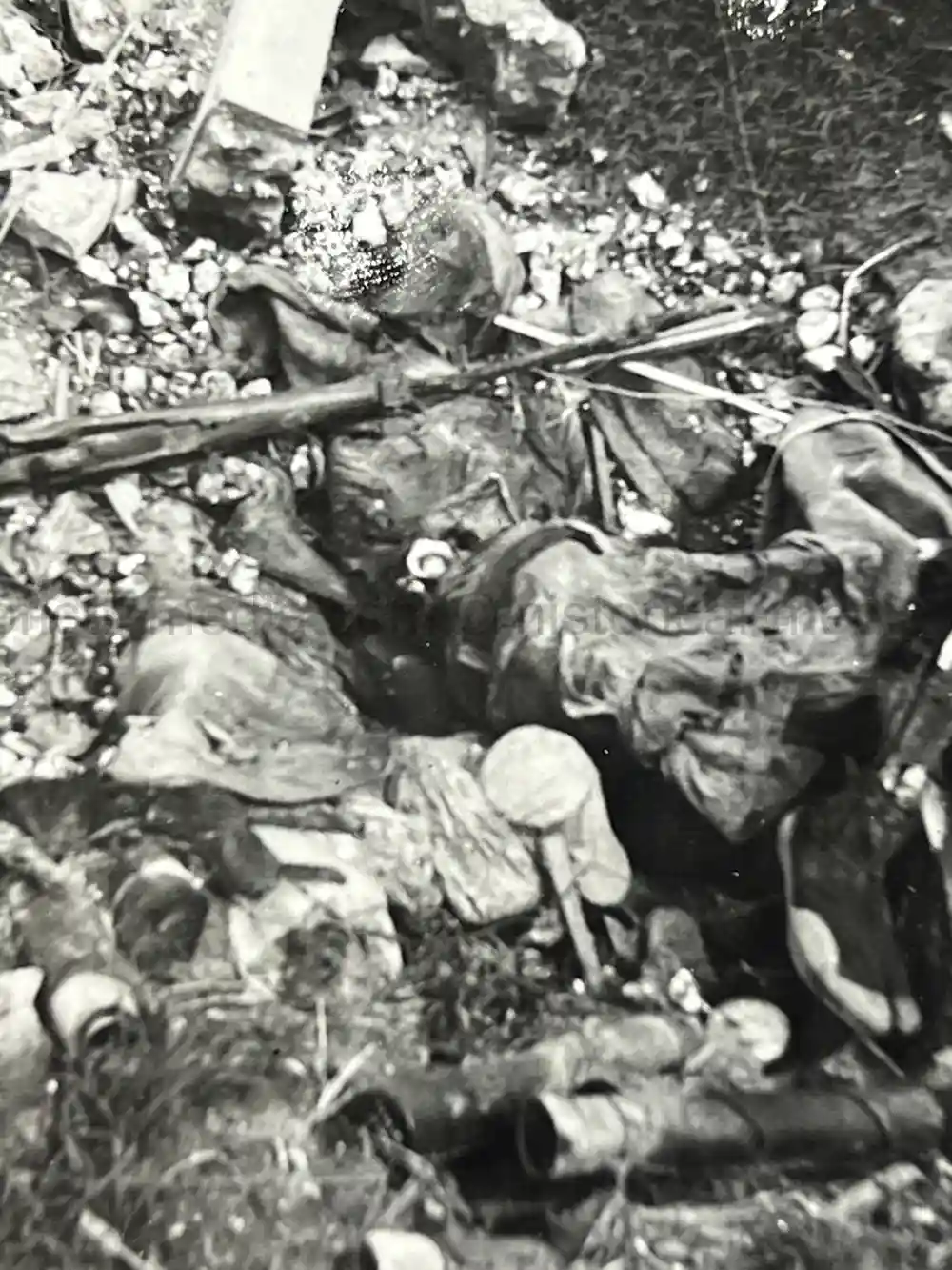 WWII USAAF PHOTO ALBUM - 30th BOMB GROUP - EXCELLENT NOSE ART PHOTOS! WWII USAAF PHOTO ALBUM - 30th BOMB GROUP - EXCELLENT NOSE ART PHOTOS!