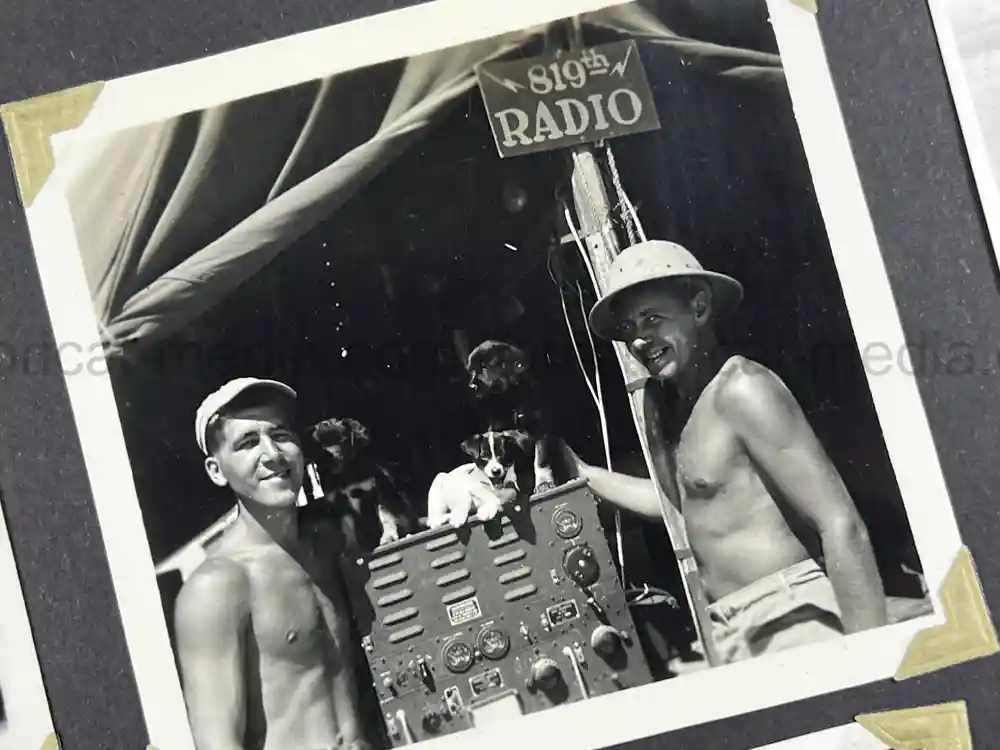 WWII USAAF PHOTO ALBUM - 30th BOMB GROUP - EXCELLENT NOSE ART PHOTOS! WWII USAAF PHOTO ALBUM - 30th BOMB GROUP - EXCELLENT NOSE ART PHOTOS!