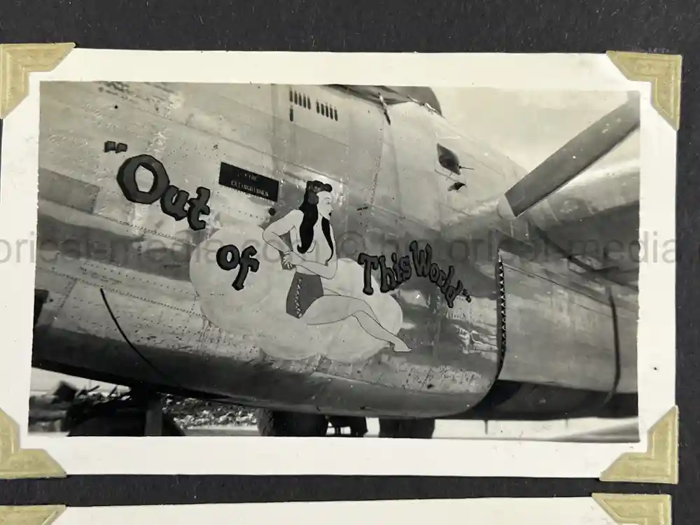 WWII USAAF PHOTO ALBUM - 30th BOMB GROUP - EXCELLENT NOSE ART PHOTOS! WWII USAAF PHOTO ALBUM - 30th BOMB GROUP - EXCELLENT NOSE ART PHOTOS!