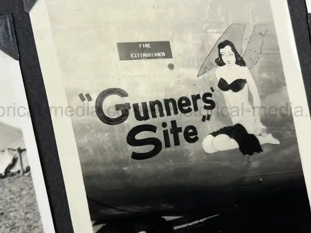 WWII USAAF PHOTO ALBUM - 30th BOMB GROUP - EXCELLENT NOSE ART PHOTOS! WWII USAAF PHOTO ALBUM - 30th BOMB GROUP - EXCELLENT NOSE ART PHOTOS!