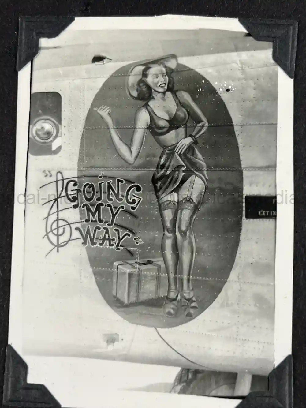 WWII USAAF PHOTO ALBUM - 30th BOMB GROUP - EXCELLENT NOSE ART PHOTOS! WWII USAAF PHOTO ALBUM - 30th BOMB GROUP - EXCELLENT NOSE ART PHOTOS!