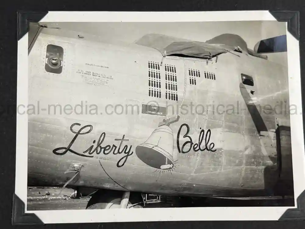 WWII USAAF PHOTO ALBUM - 30th BOMB GROUP - EXCELLENT NOSE ART PHOTOS! WWII USAAF PHOTO ALBUM - 30th BOMB GROUP - EXCELLENT NOSE ART PHOTOS!