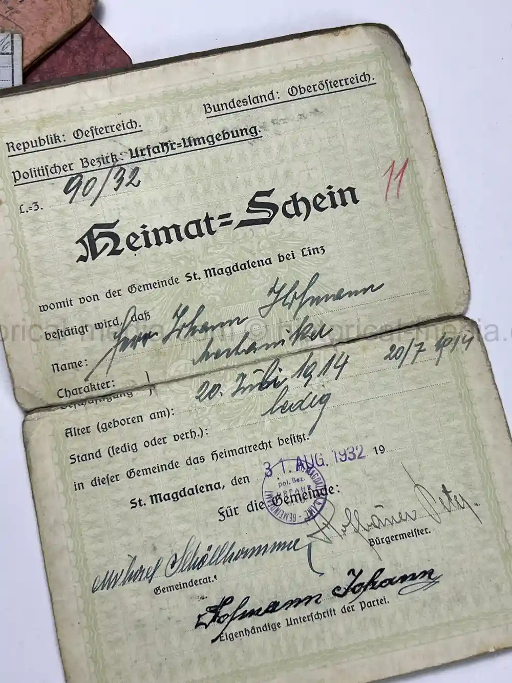 GERMAN WWII PHOTO ALBUM & DOCUMENT GROUPING - GEBIRGSJÄGER - KAMPFGRUPPE HAUPTMANN