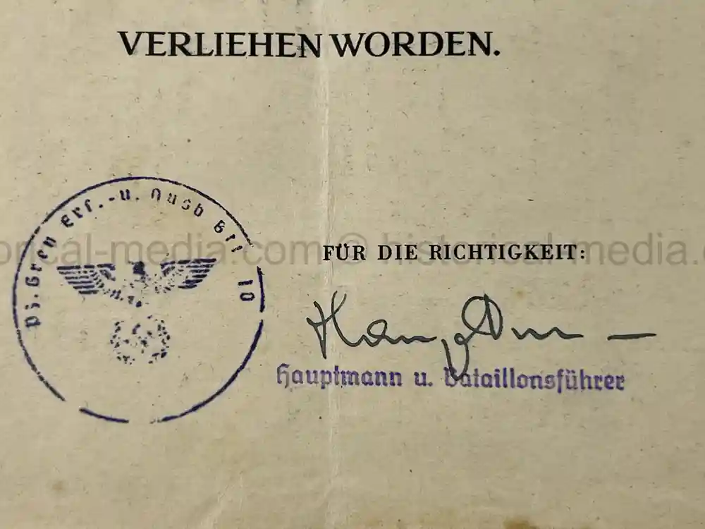 GERMAN WWII PHOTO ALBUM & DOCUMENT GROUPING - GEBIRGSJÄGER - KAMPFGRUPPE HAUPTMANN