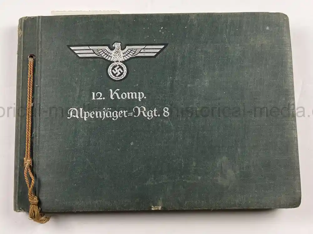 GERMAN WWII PHOTO ALBUM & DOCUMENT GROUPING - GEBIRGSJÄGER - KAMPFGRUPPE HAUPTMANN