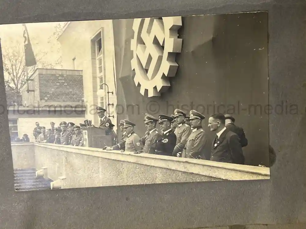 GERMAN WWII PHOTO ALBUM & DOCUMENT GROUPING - GEBIRGSJÄGER - KAMPFGRUPPE HAUPTMANN