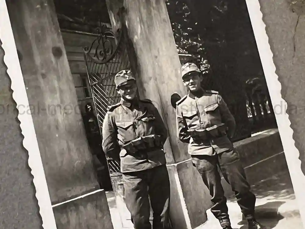 GERMAN WWII PHOTO ALBUM & DOCUMENT GROUPING - GEBIRGSJÄGER - KAMPFGRUPPE HAUPTMANN