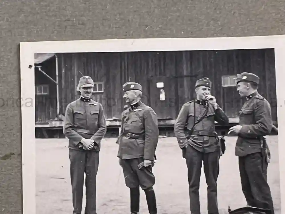 GERMAN WWII PHOTO ALBUM & DOCUMENT GROUPING - GEBIRGSJÄGER - KAMPFGRUPPE HAUPTMANN